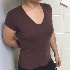 Brown small woman’s T